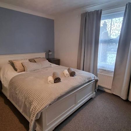 Villa Entire House With Garden & Parking Nr Ashford Int Exterior foto